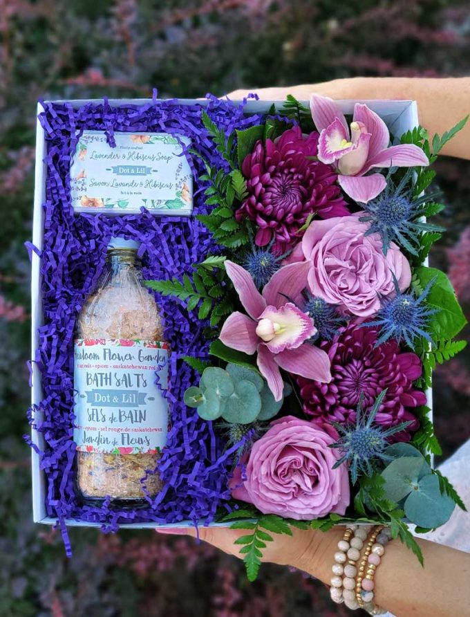 boite fleurs mauves dot & lil - savon et sel bain