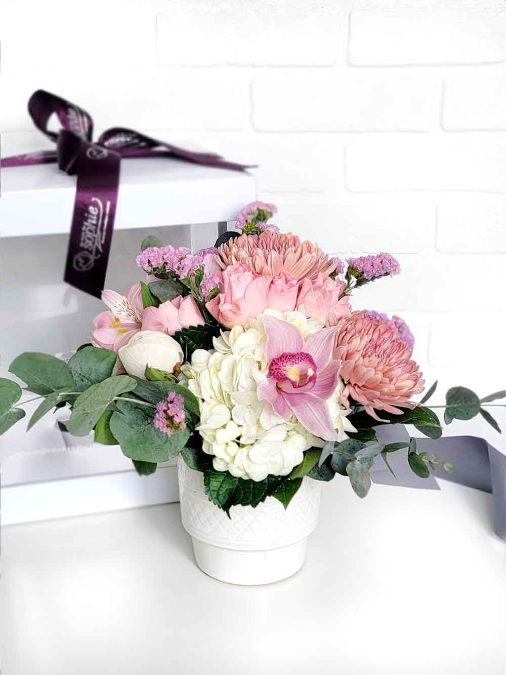 bouquet de fleurs roses, bouquet de fleurs estivales