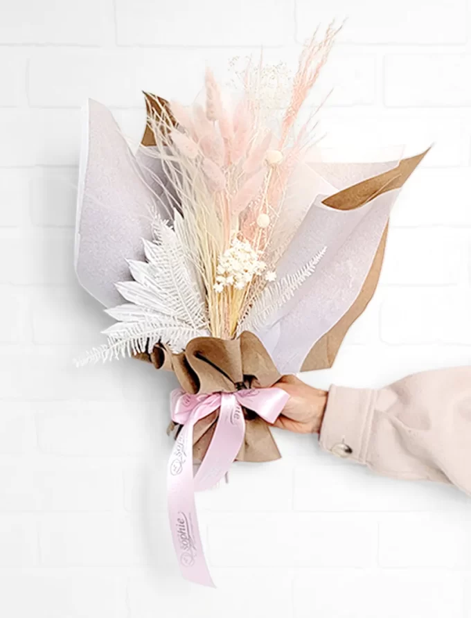 Bouquet de Fleurs Séchées - Madeleine - Fleuriste Au Coin de Sophie Boisbriand & St-Eustache