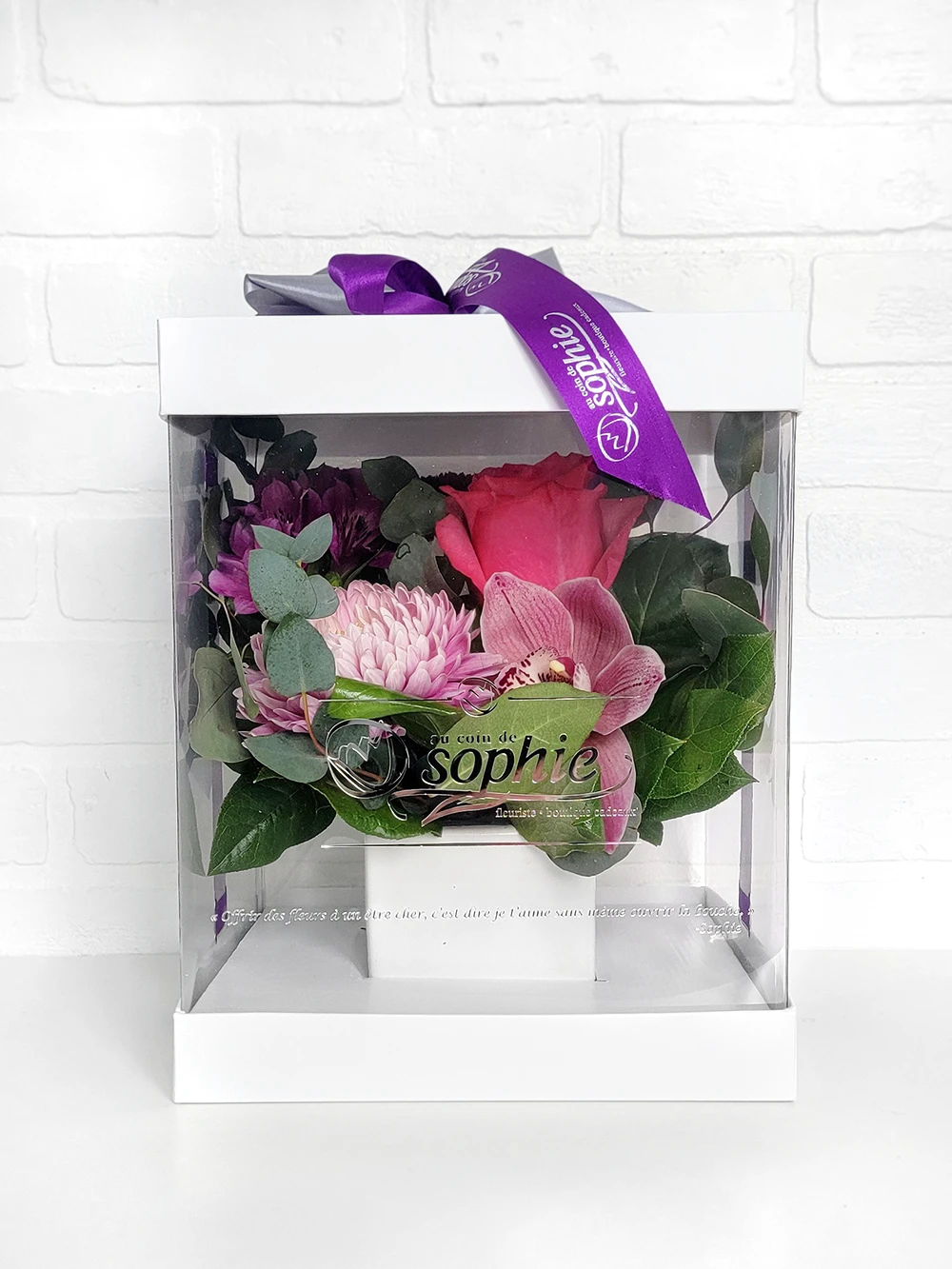 Boîte à fleurs - Boîte sophistiquée La Prunelle - Fleuriste Au Coin de Sophie Boisbriand & St-Eustache